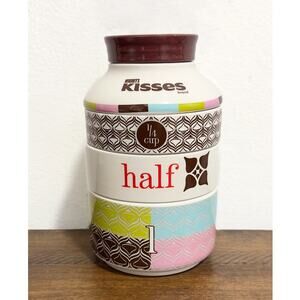 NWT: Hersey's Kisses - Ceramic, Stacking Measuring Cups